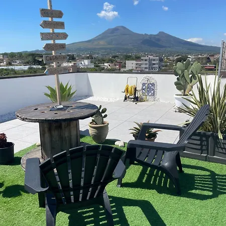 Window Bed and Breakfast 4*