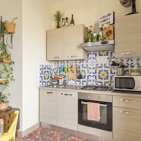 Bed and Breakfast Window 4*