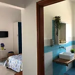 Window 4*